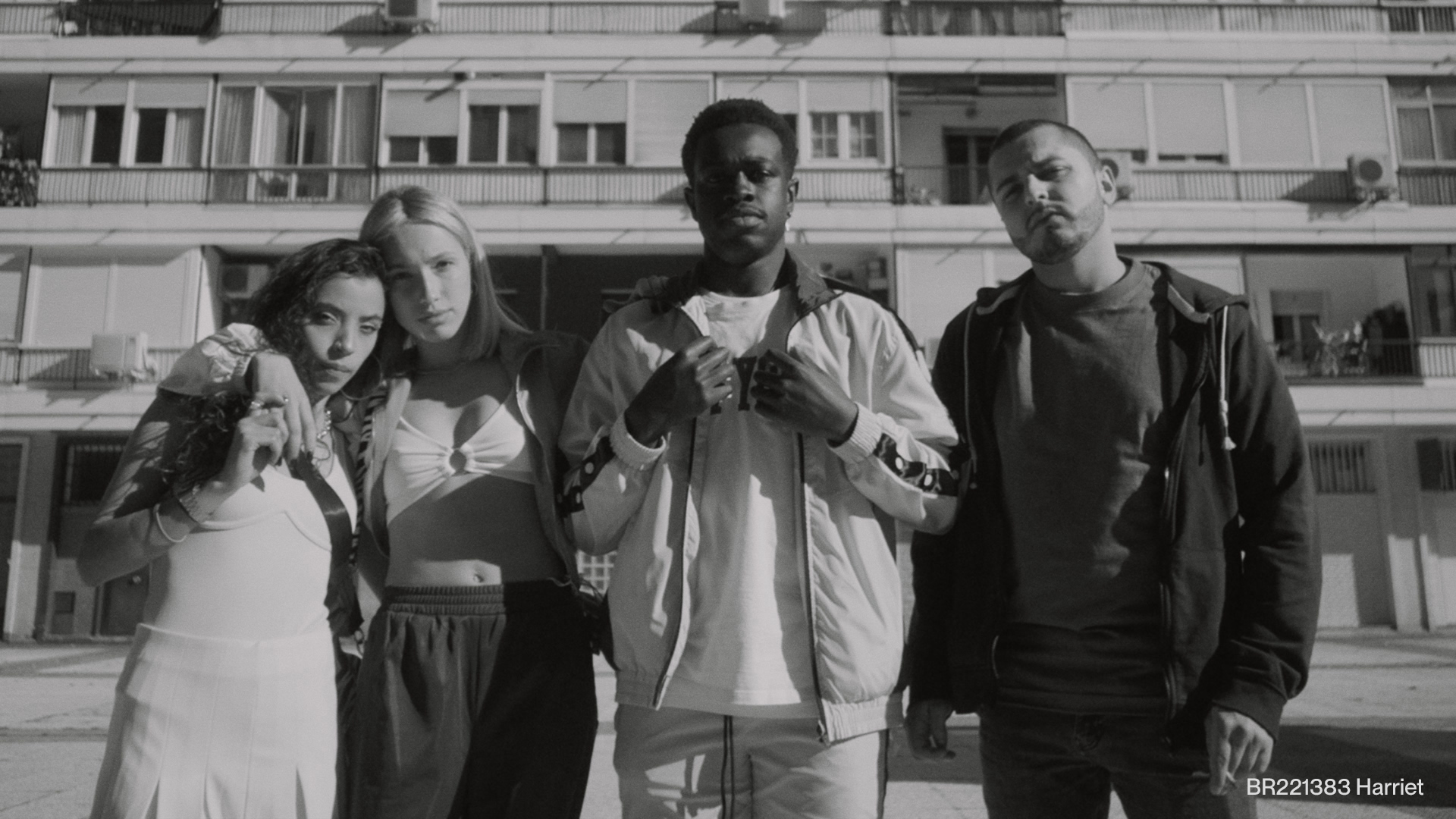 BR221383 Harriet Look Development