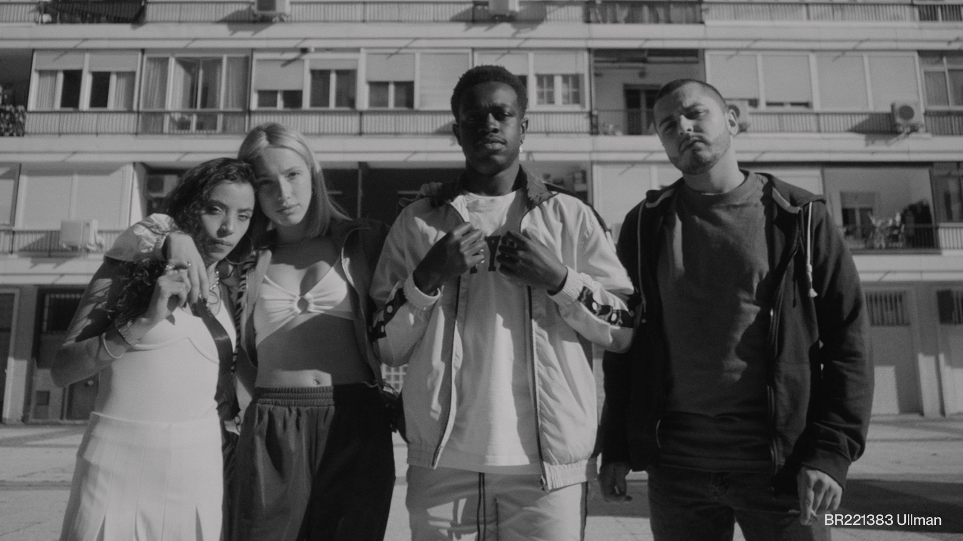 BR221383 Ullman Look Development